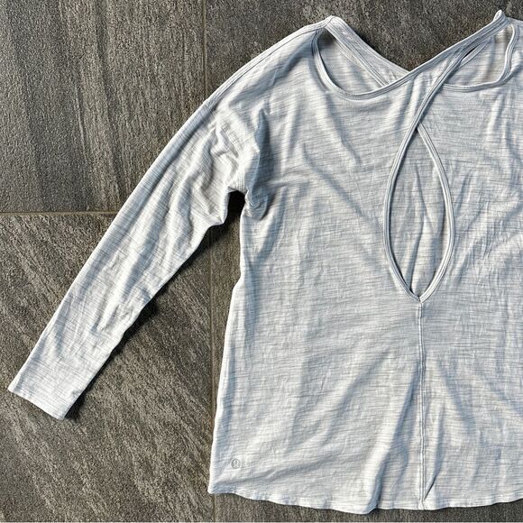 EUC Lululemon Back Into It Long Sleeve Open Strappy Back White Grey S/M Size 6 - Picture 7 of 16